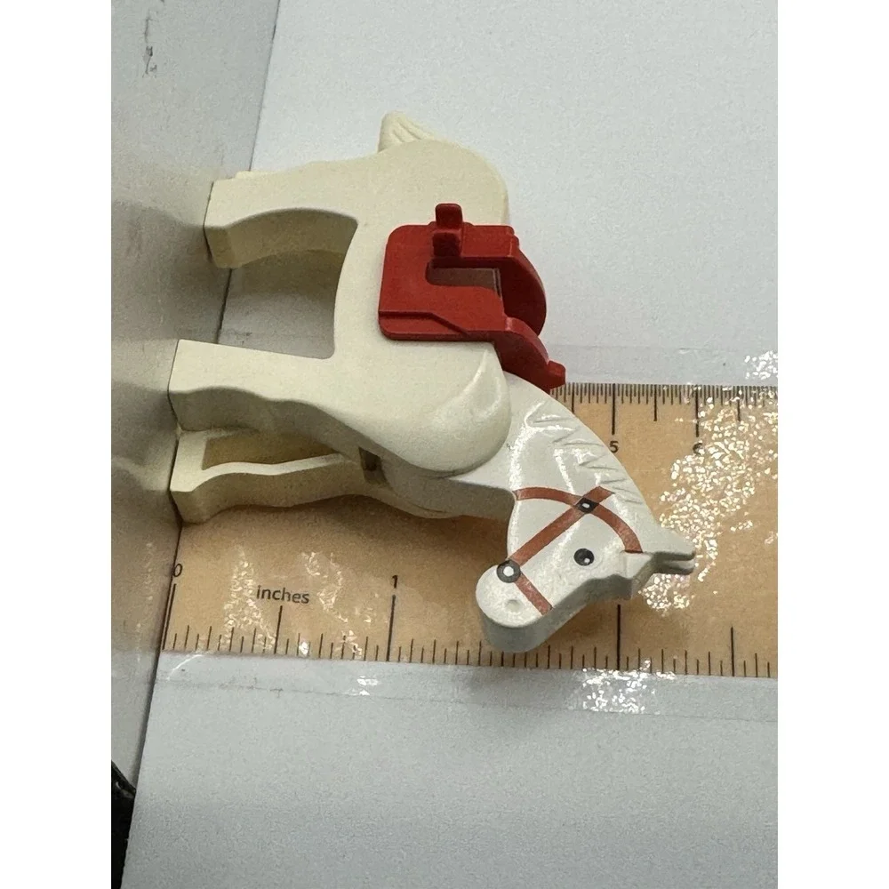 Vintage LEGO Fabuland White Horse with Red Saddle Animal Figure x441